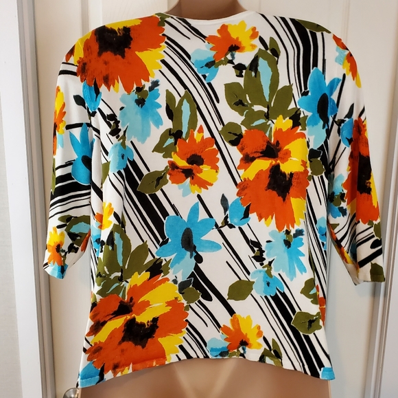 Prima Bella Tropical Button Up Sweater/Cardigan - Picture 5 of 9